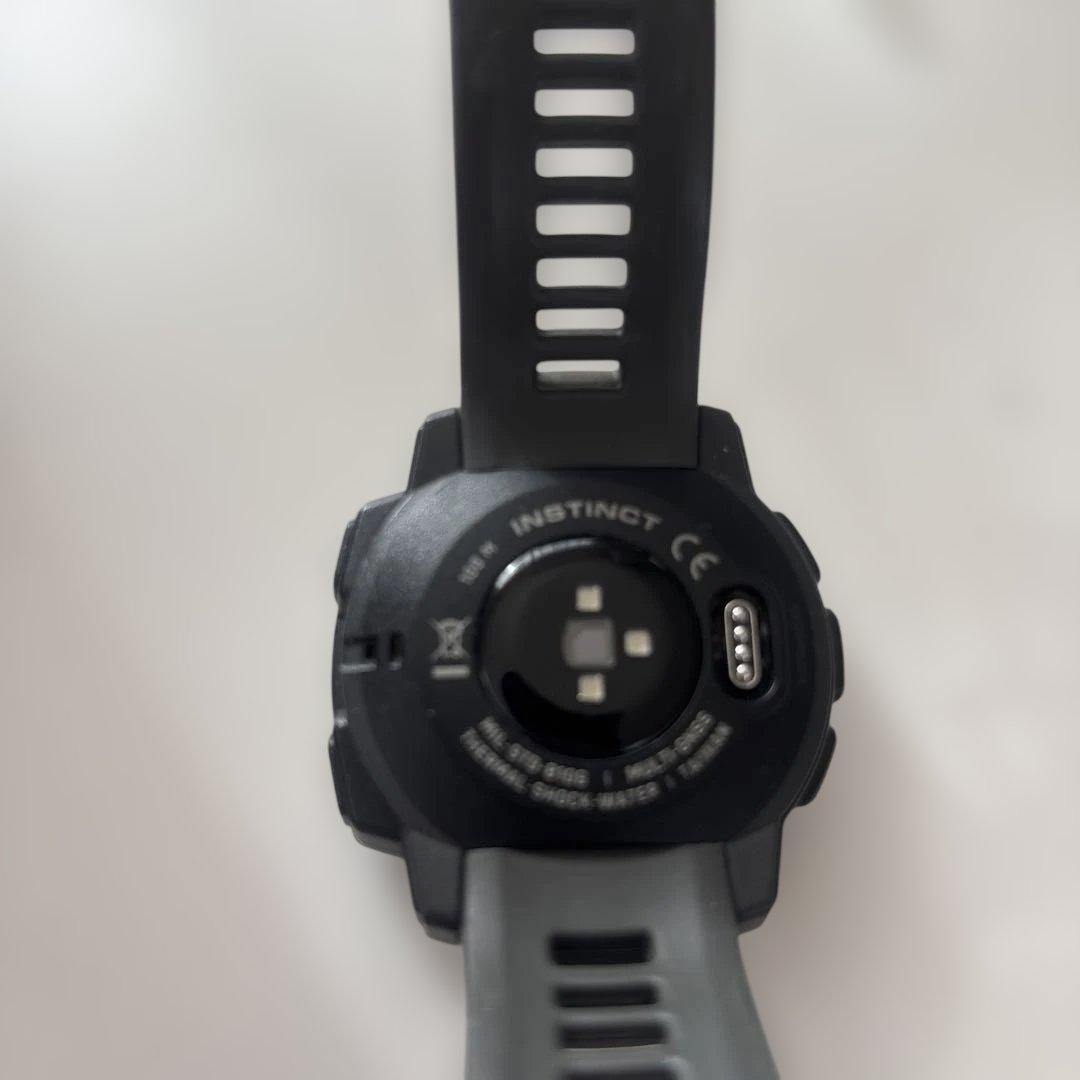 Garmin ガーミン　腕時計　アウトドアウォッチ