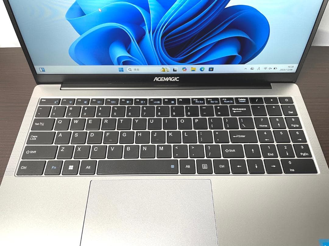 使用短め ACEMAGIC AX15 ／Intel N150ノートPC