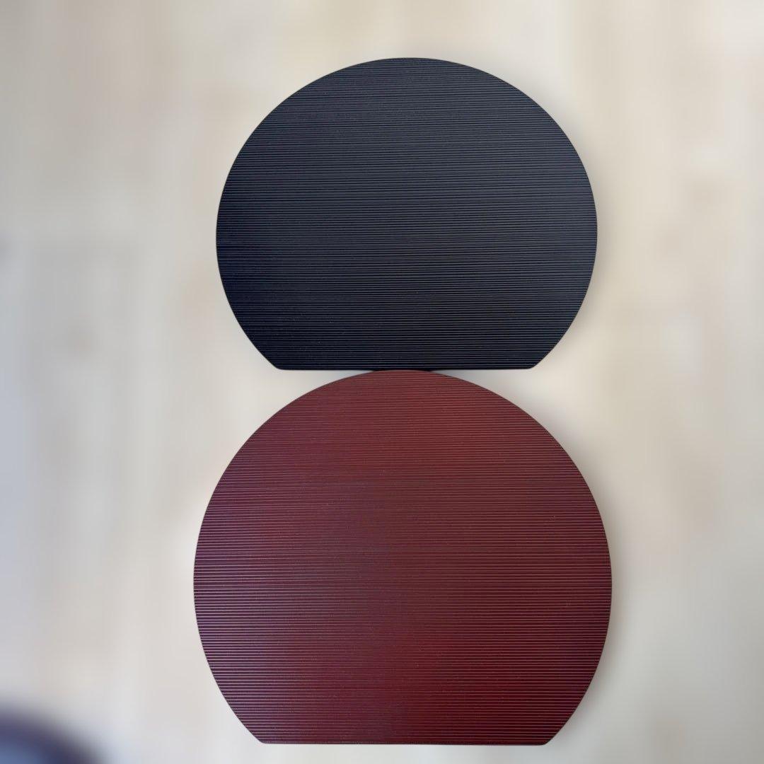 漆ヘギ木両面半月　黒赤ラウンド膳4枚セット