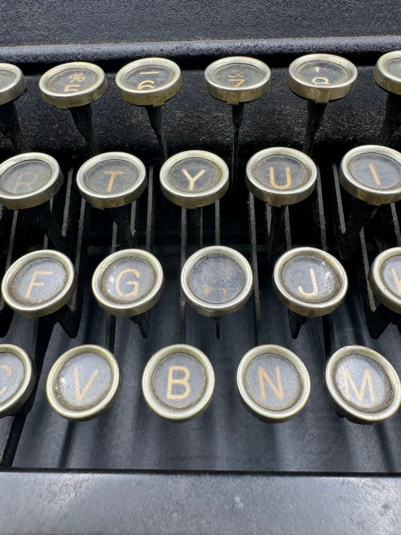720アンティークタイプライター　アイアンタイプライター