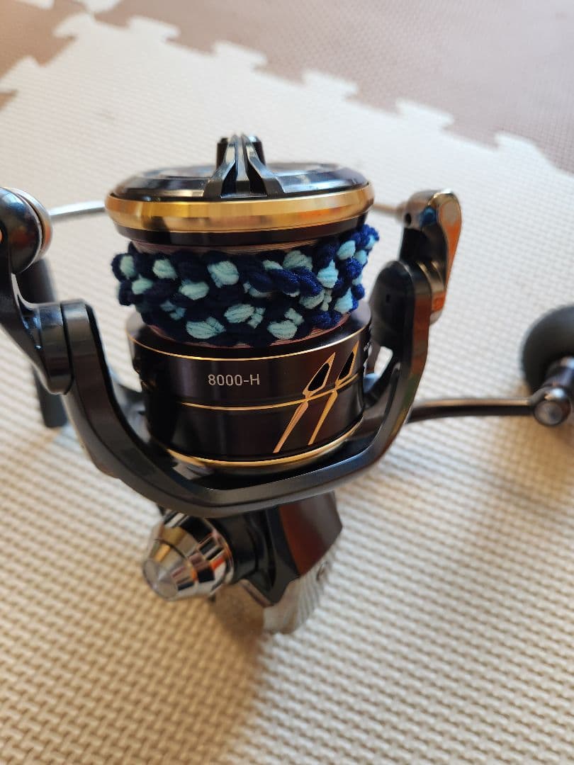 CALDIA SW 8000-H スピニングリール