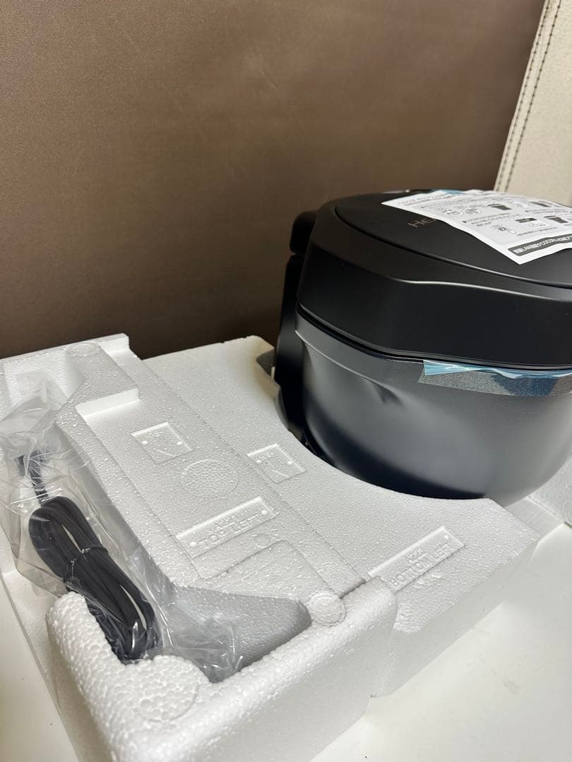 【新品未使用品】SHARP ヘルシオホットクック 水なし 自動調理鍋