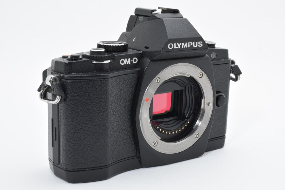 ジャンク◆OLYMPUS OM-D E-M5 バッテリー充電器フラッシュ@c45