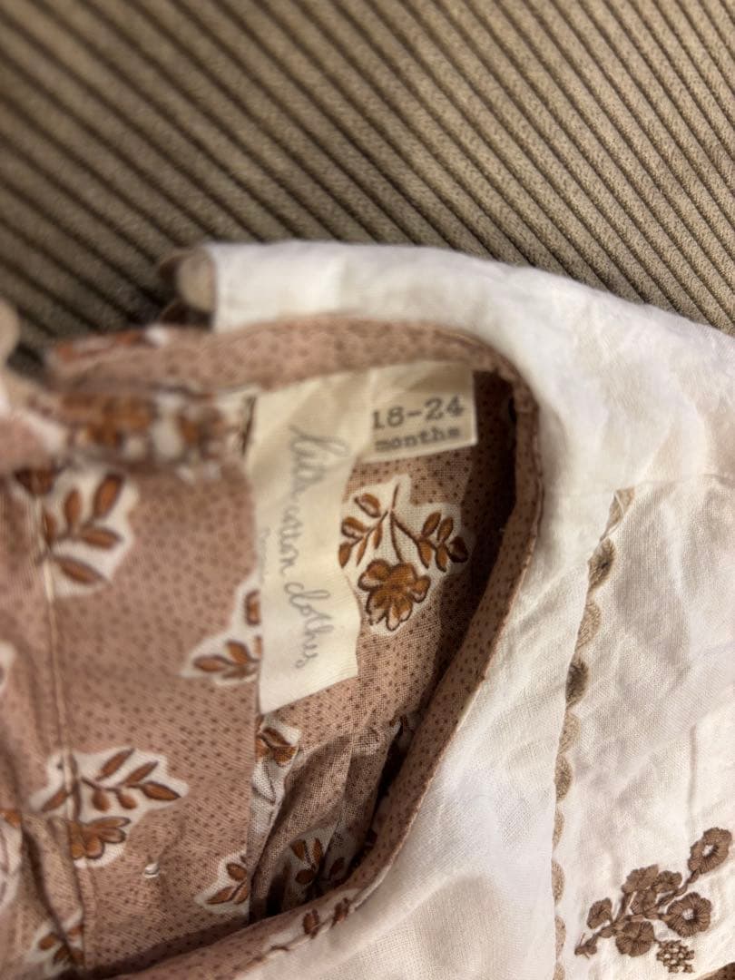 Little Cotton Clothes ロンパース