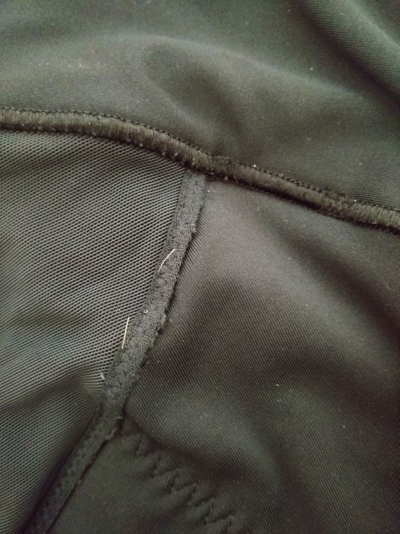 ラバ　パーフェクト　スリム　トップス&ボトムス　Mサイズ