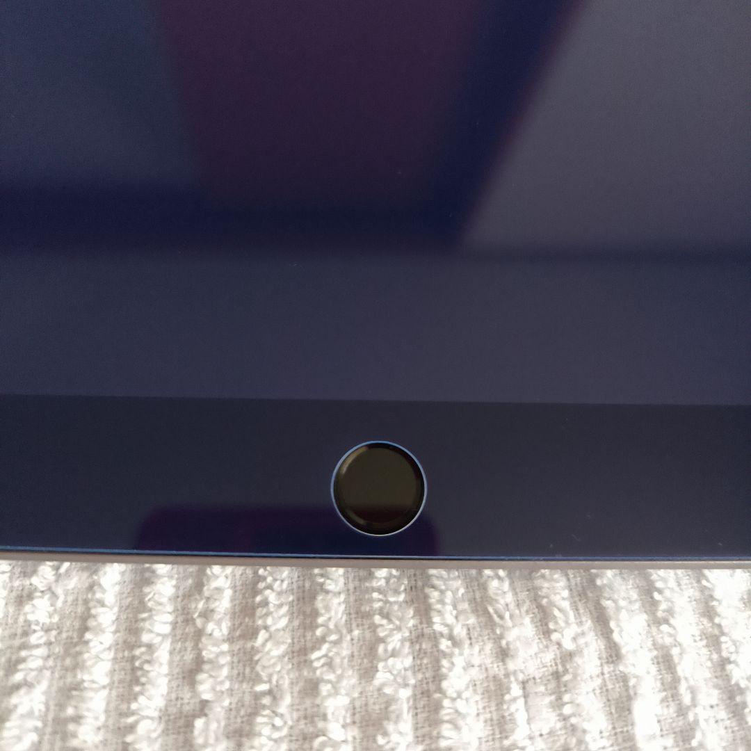 【美品】Apple iPad(第5世代) 128GB Wifiモデル