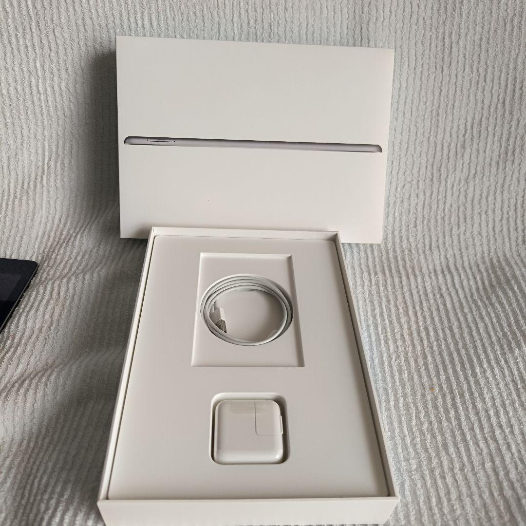 【美品】Apple iPad(第5世代) 128GB Wifiモデル