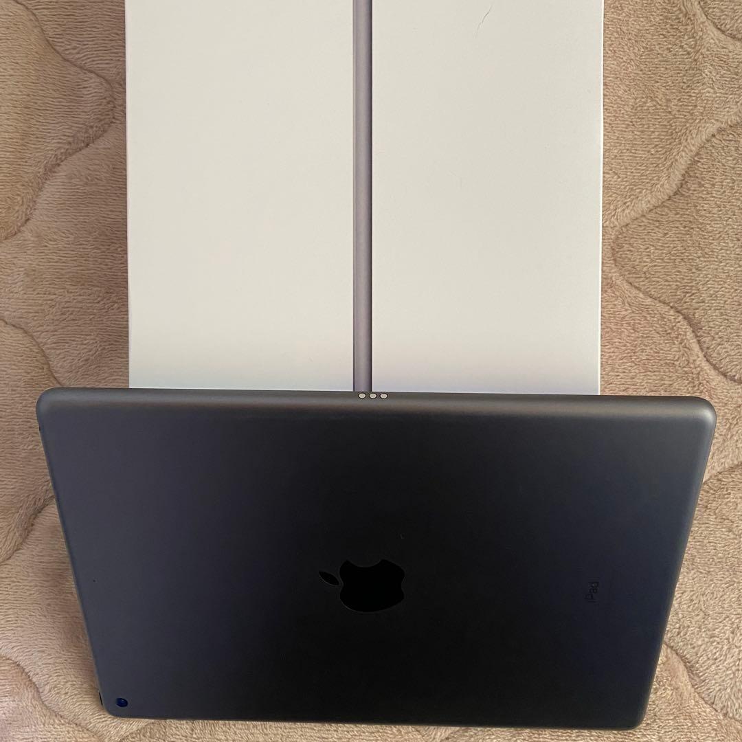 ジャンク品　 Apple iPad (第9世代) 256GB 出品No.2