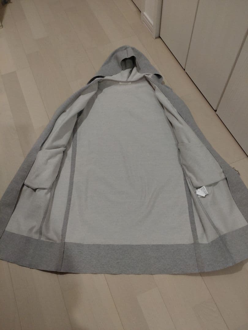 トゥモローランド　マカフィー　ロングフーデッドパーカー