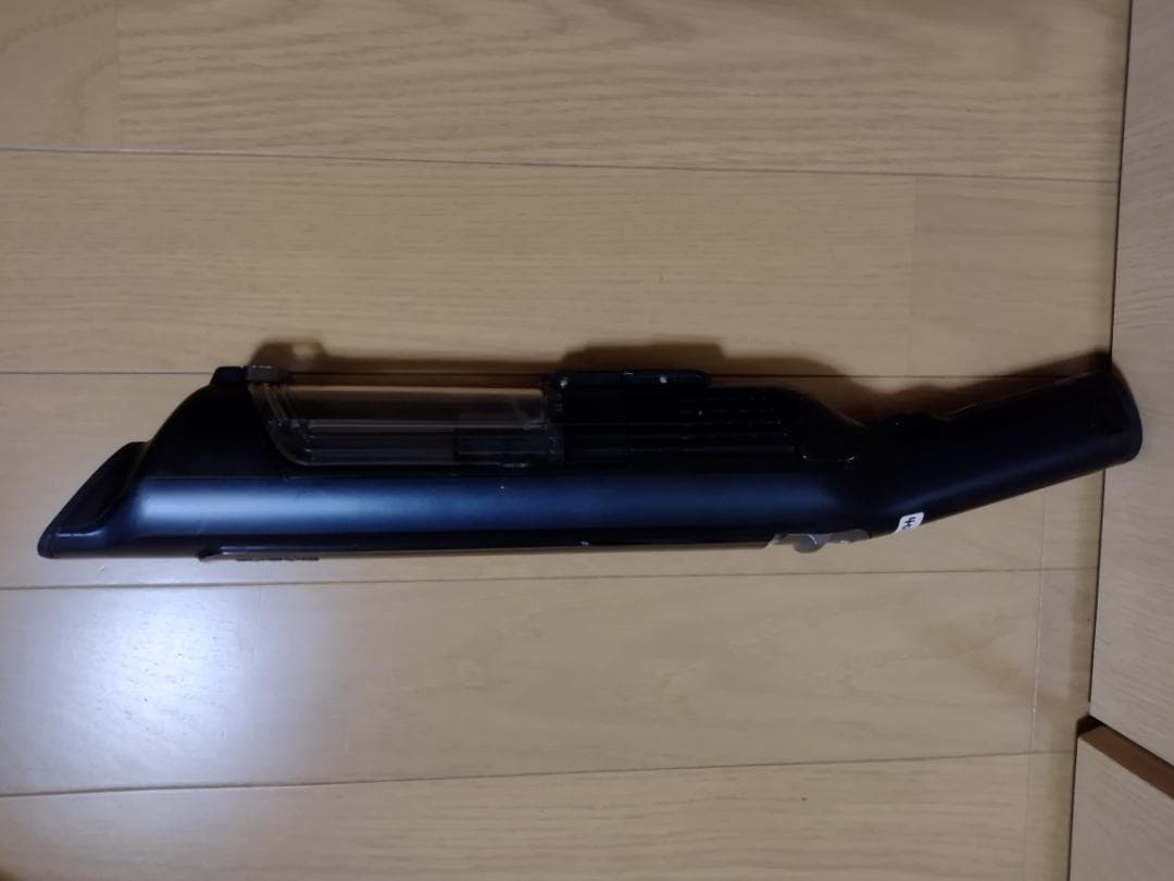 シャーク★コードレスクリーナー★CS401JRB★バッテリー新品と同等★2