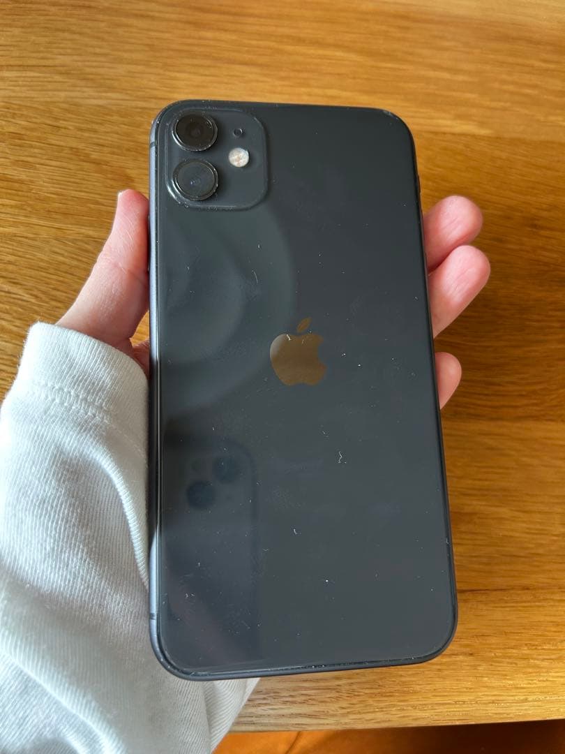 iPhone11 128G ブラック　iface付き