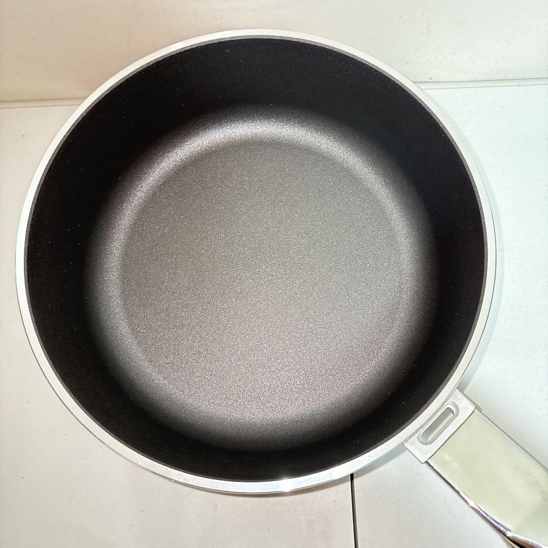 【未使用】アサヒ軽金属 オールパン ピンク 22cm