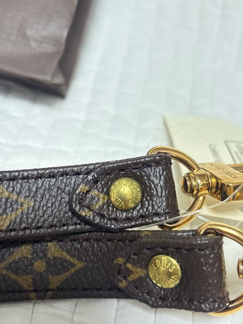 LOUIS VUITTON モノグラム ショルダーストラップ