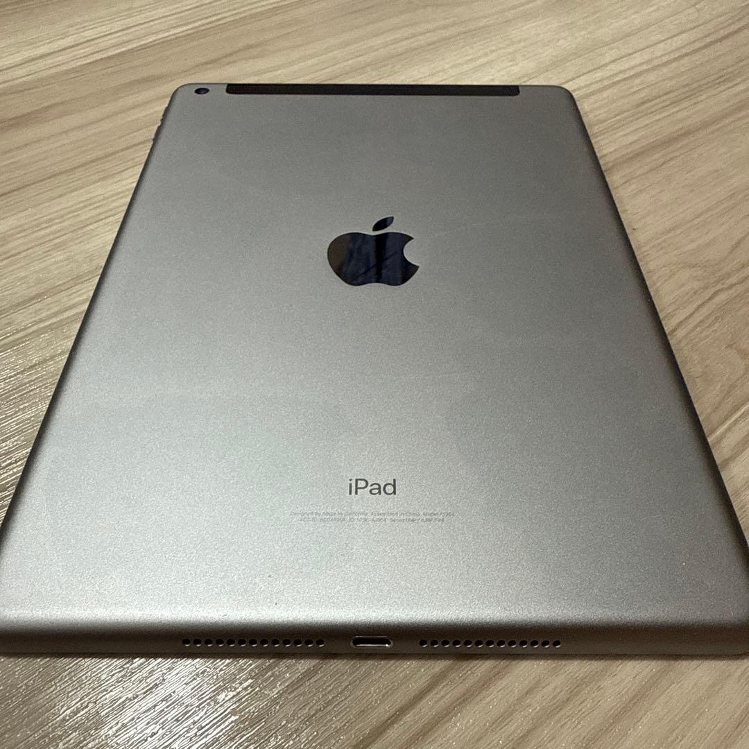 Apple iPad 第6世代 シルバー 32GB