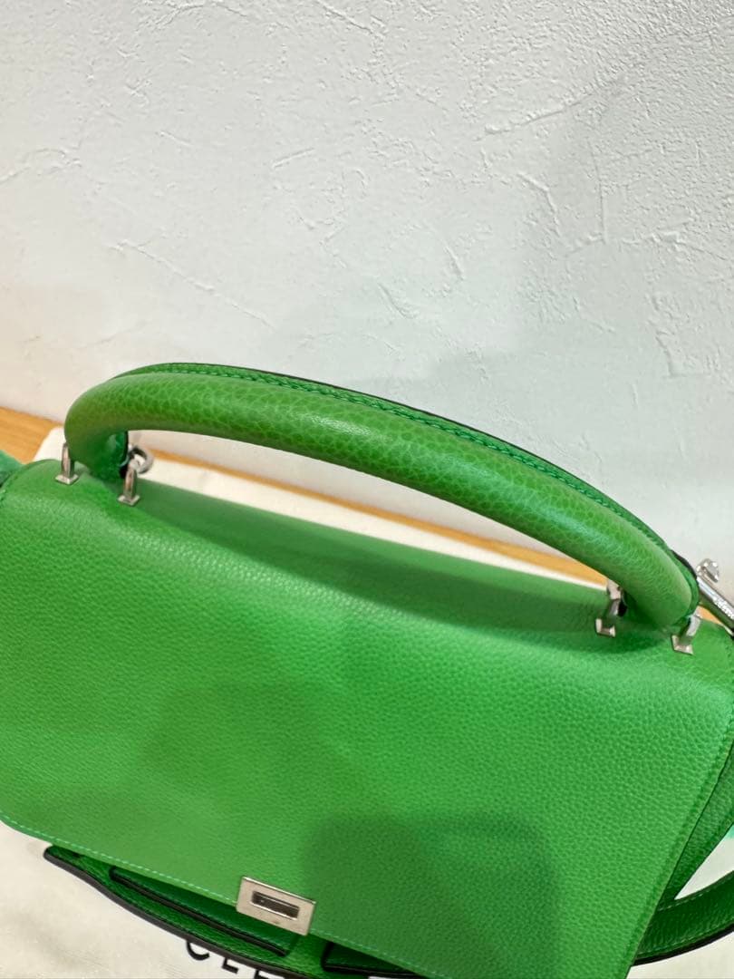 未使用 CÉLINE セリーヌ トラペーズ ショルダーバッグ ハンドバッグ