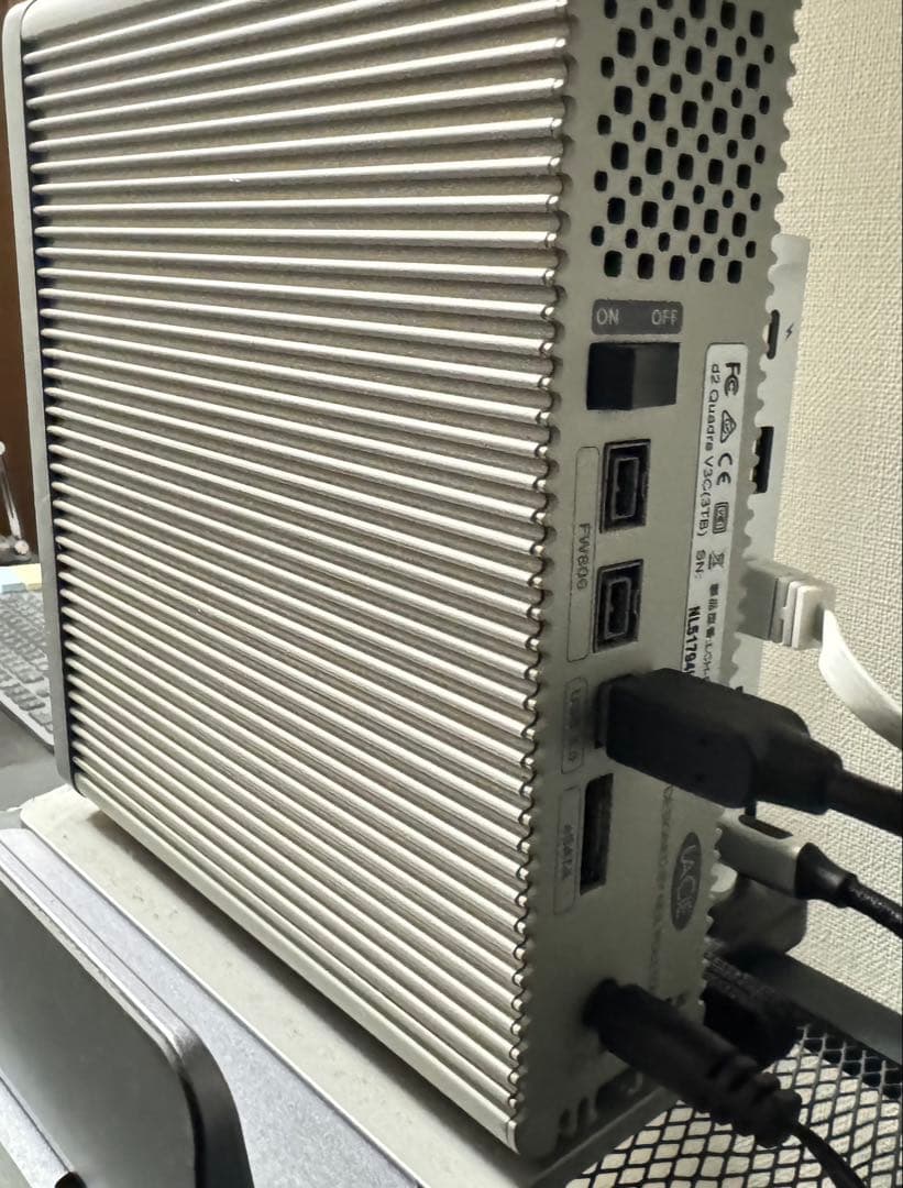 LACIE d2 Quadra USB3.0 3TB 外付けHDD 新品