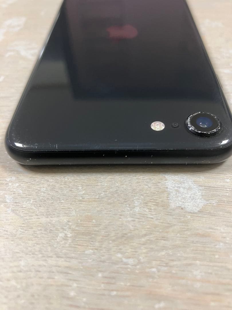 iPhone SE 第2世代 (SE2) 本体　ブラック　64GB