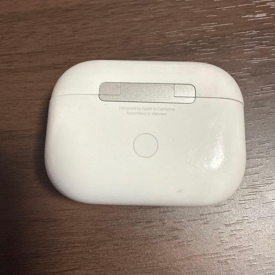 AirPods Pro第2世代 ワイヤレスイヤホン 本体 〈お値下げいたします〉