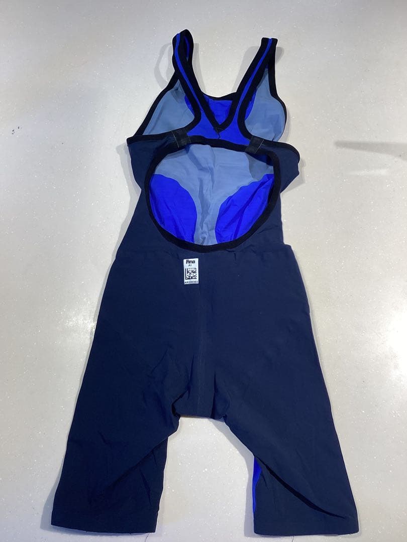 arena 高速水着　パワースキン カーボン SSS