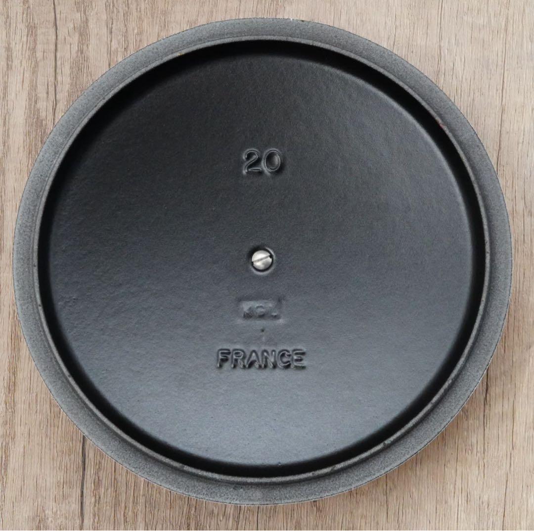 【美品】LE CREUSET　シグニチャーココット ロンド コットン　20cm