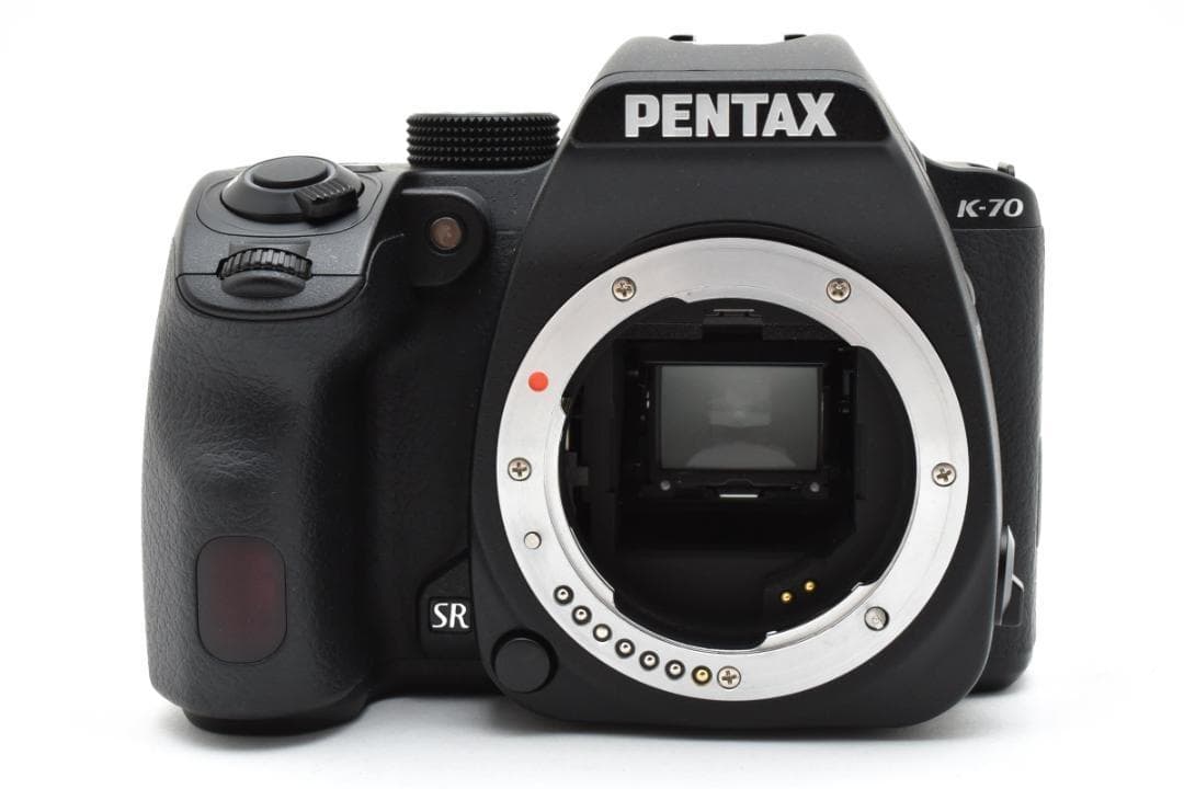 ■ ほぼ新品 ■ ペンタックス　PENTAX K-70 ボディ〈S数3678回〉