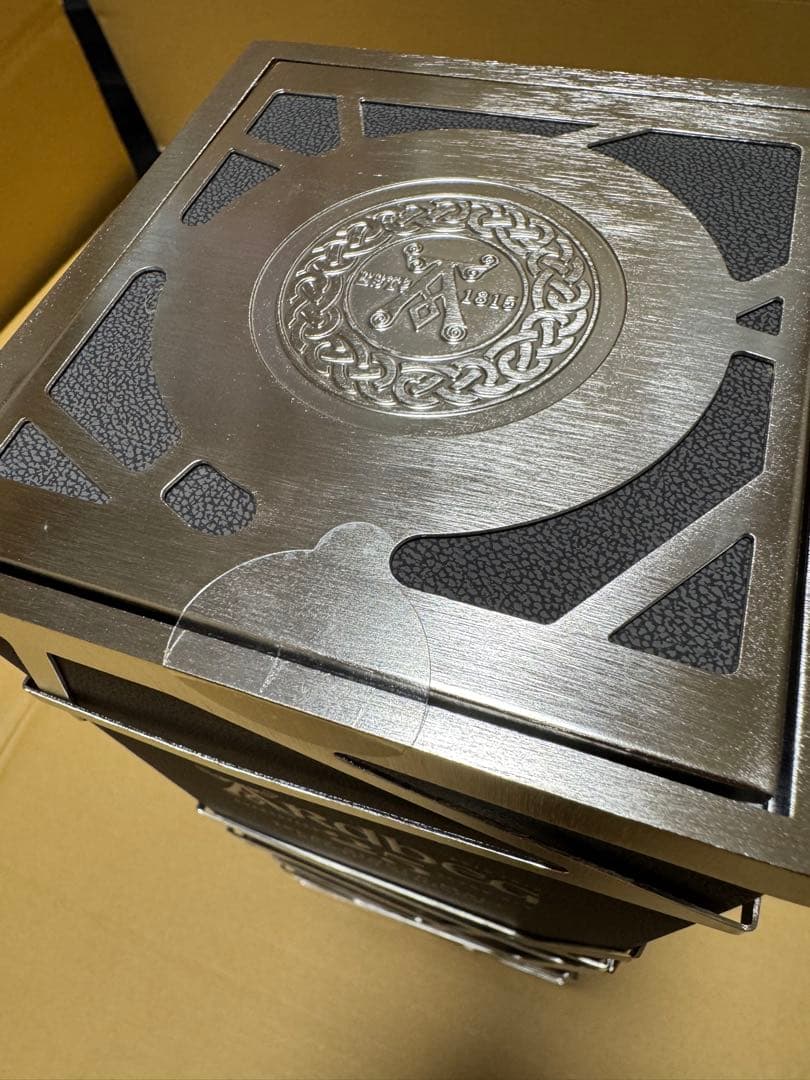 新品 アードベッグ Ardbeg 25年 700ml 46%