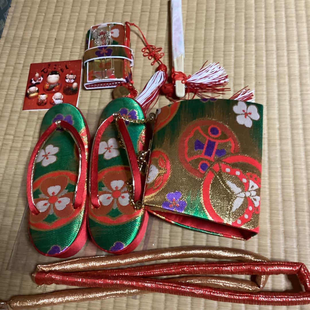 お値下げしました。七五三七歳用フルセット　帯幅19センチ　草履21センチ