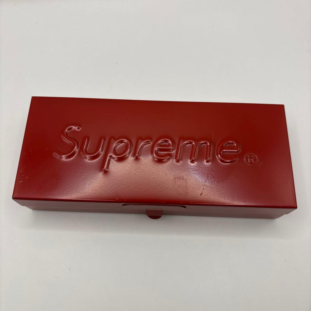 Supreme 小物3点セット　キーホルダー、ケース、カッター