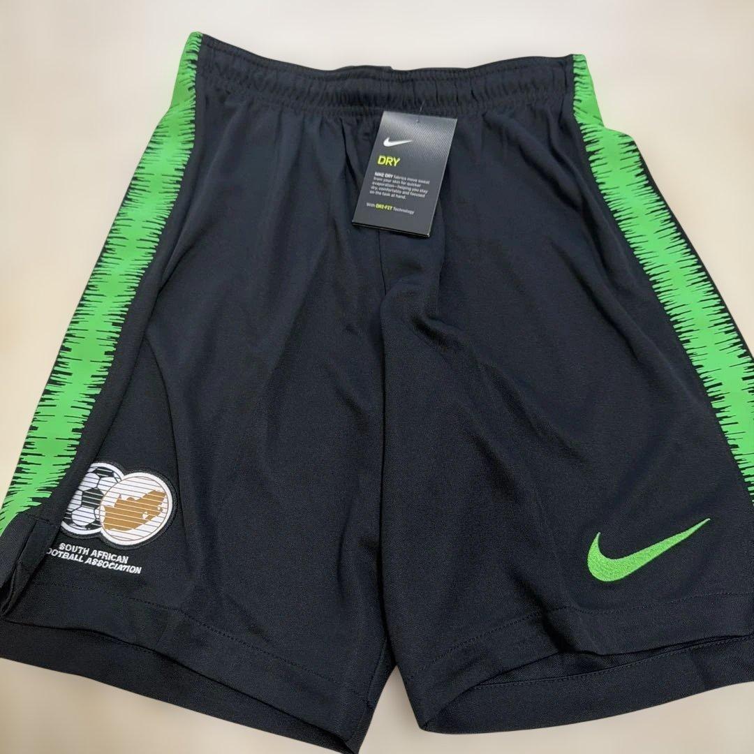 【レア/新品】南アフリカ サッカー代表 トレーニングキット上下 2017/18