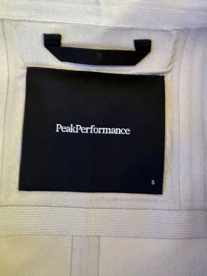 ピークパフォーマンス　GORE-TEXスノーウェア　上下セット