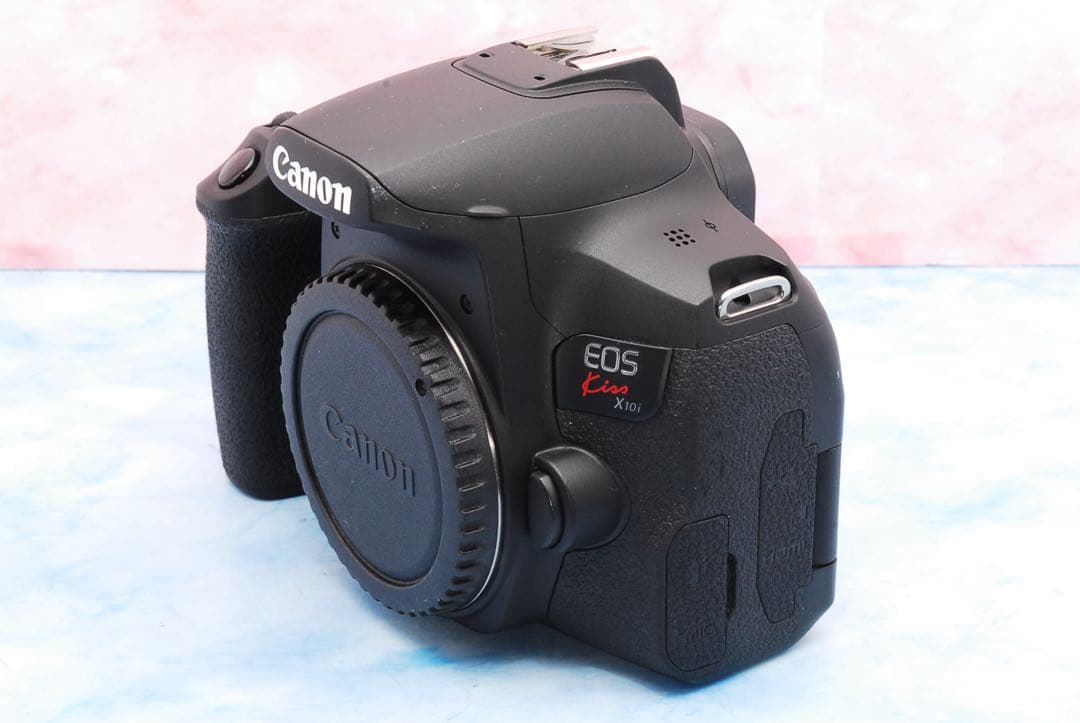 Canon Kiss X10i☆超高性能☆一眼レフカメラ☆スマホ転送OK☆