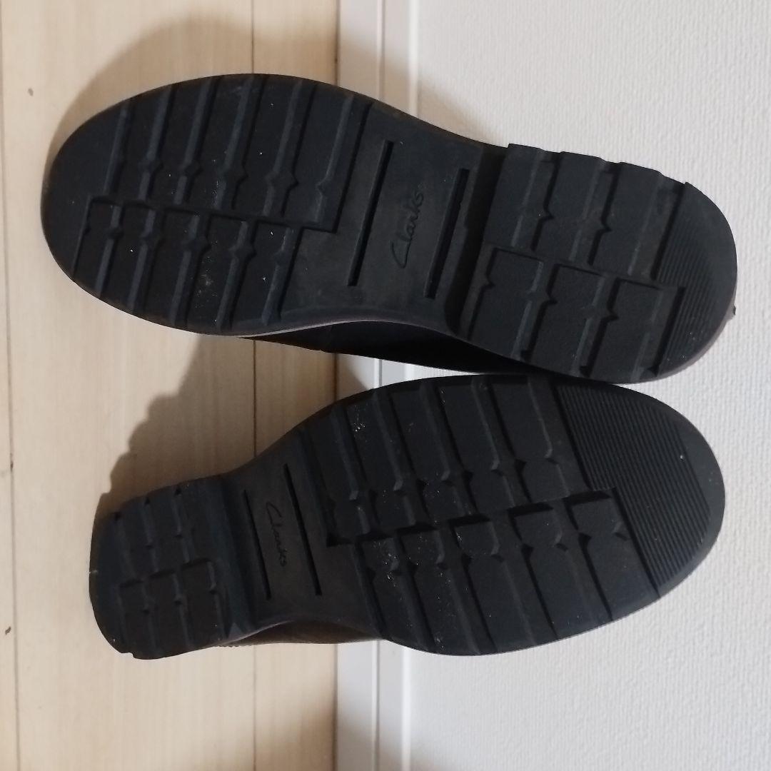 クラークス ゴアテックスレザーブーツ 黒