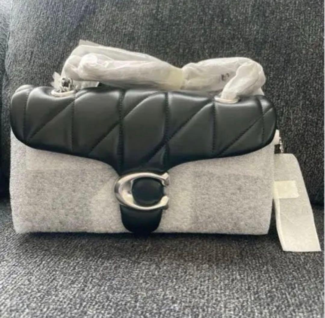 半額 COACH タビー20 ショルダーバッグ 新品未使用品