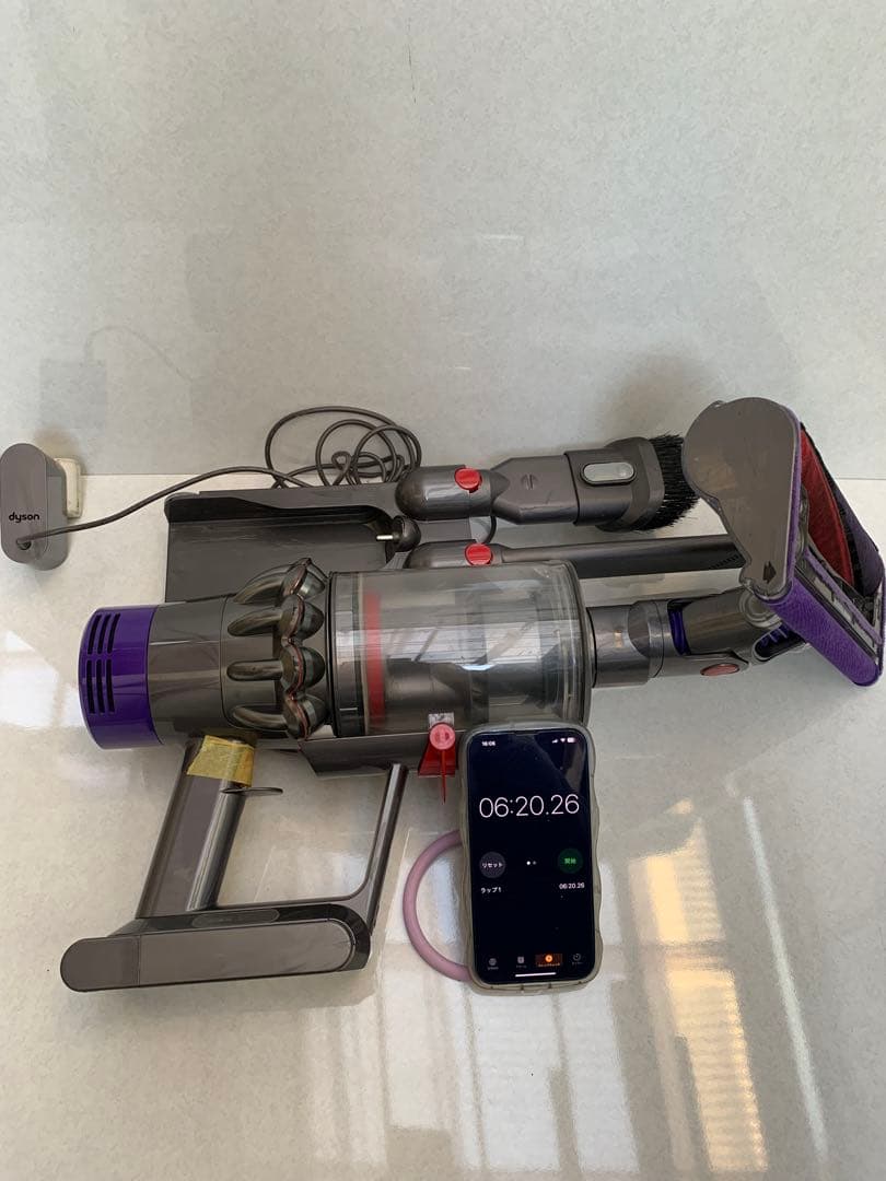 Dyson SV12コードレスクリーナー