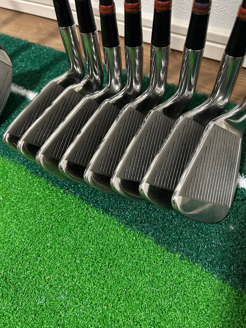 【大人気】ゴルフクラブセット　希少バーバリーキャディバッグ　大手メーカークラブ