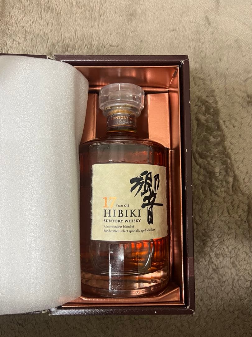 サントリー響 17年 HIBIKI SUNTORY WHISKY