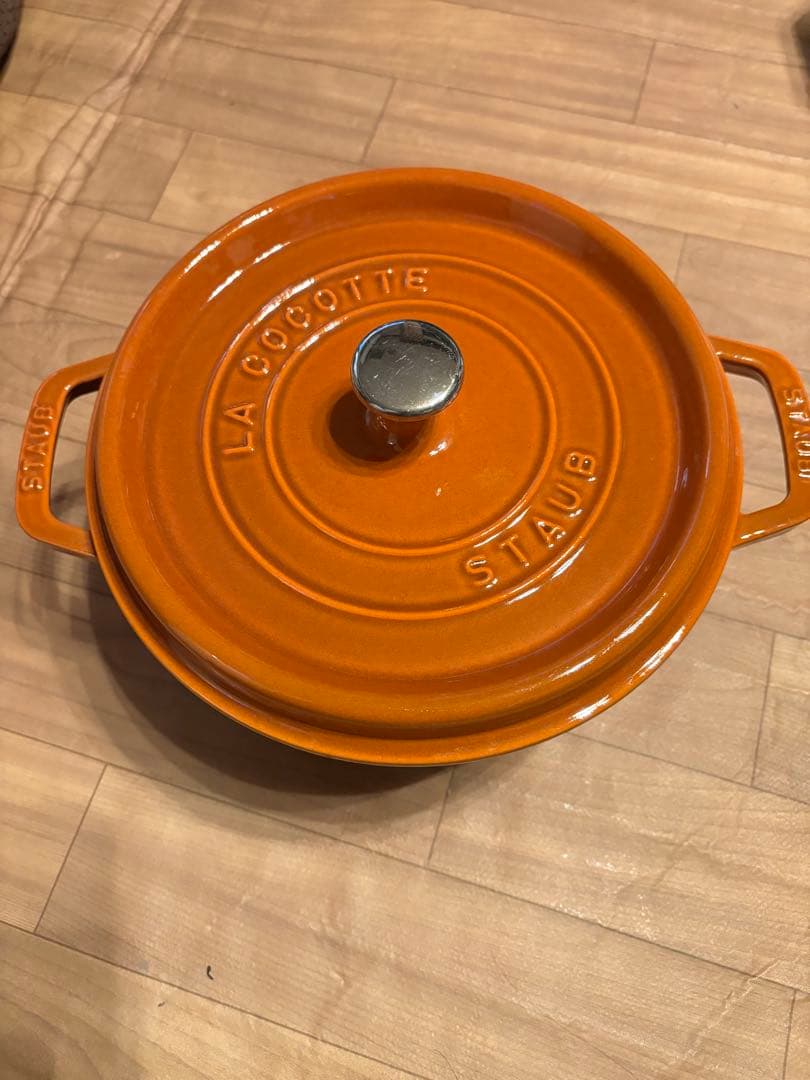 STAUB ココット ラウンド