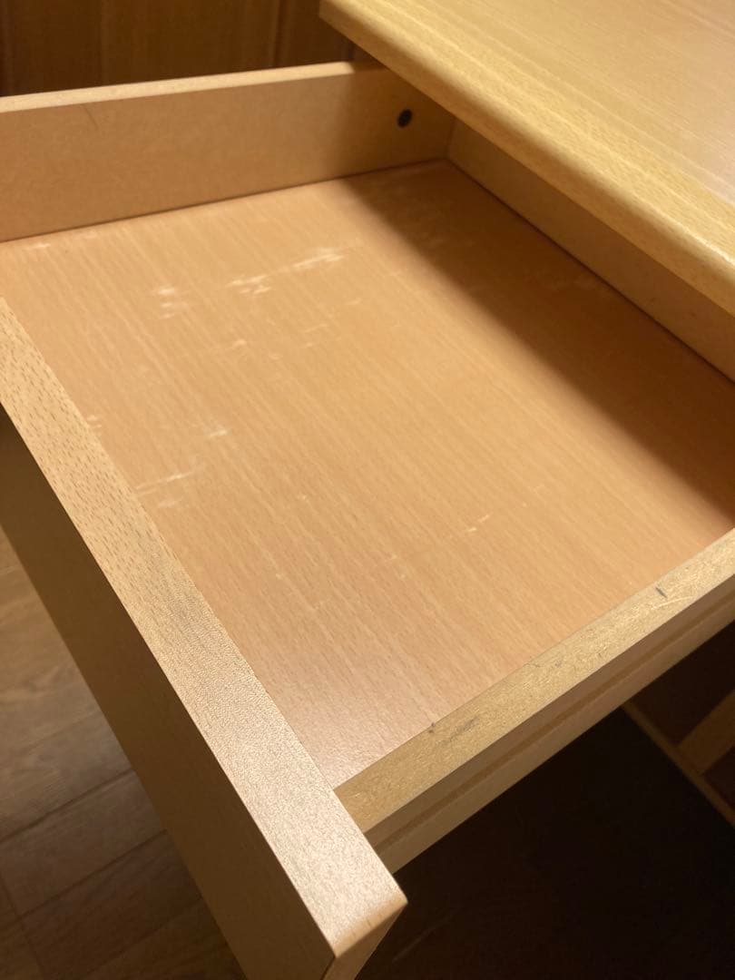 学習机　 事務デスク　収納力あり