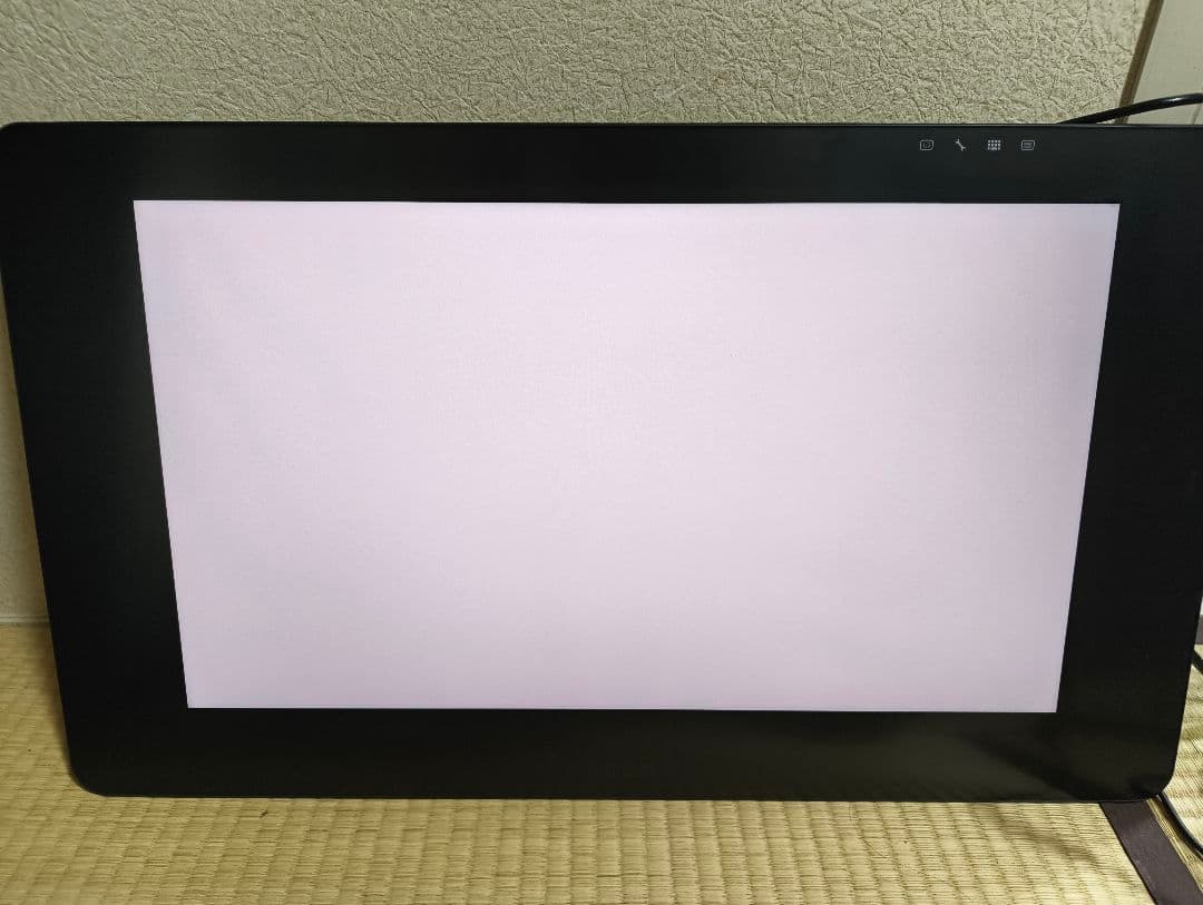 Wacom Cintiq Pro 24 ペンモデル