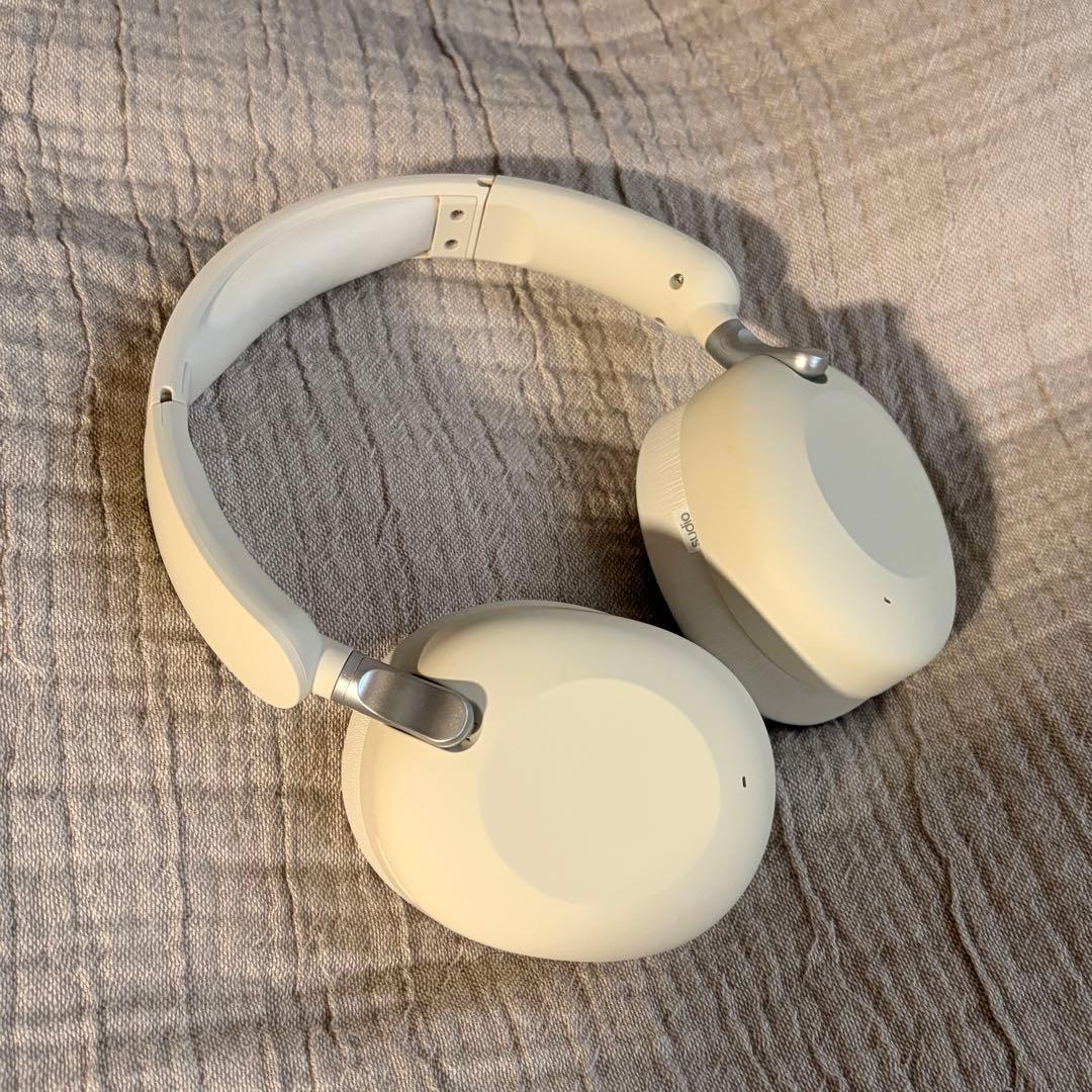 美品 Sudio K2 Pro ワイヤレスヘッドホン ホワイト