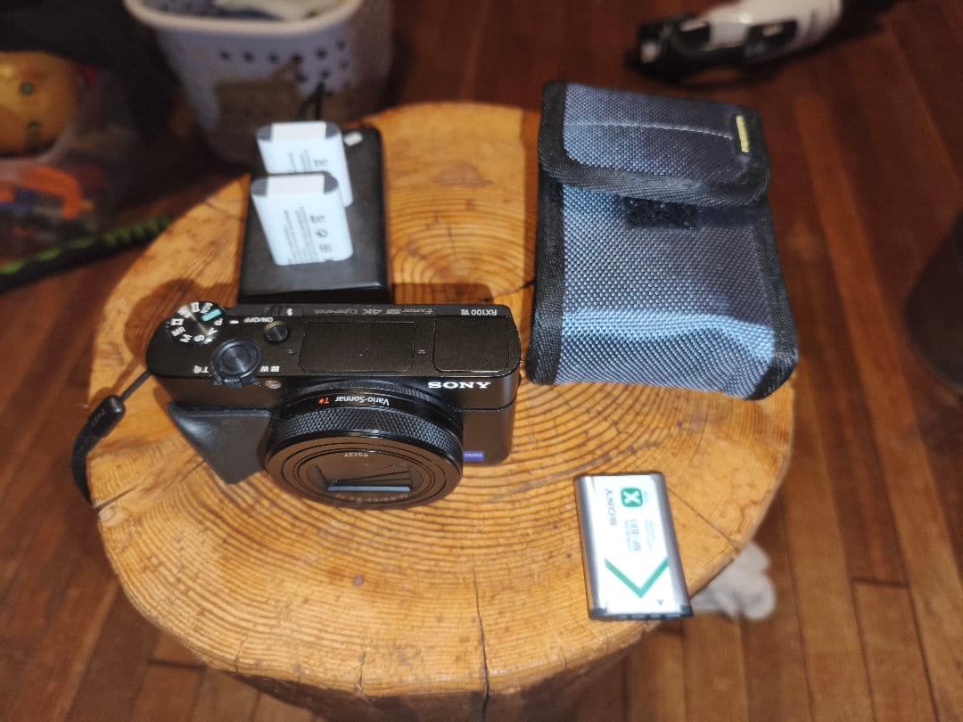 デジタルカメラ SONY DSC-RX100M7