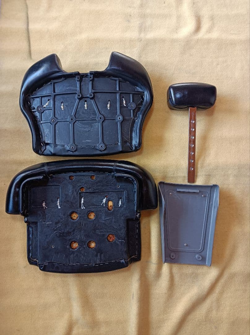 理容機器　タカラ椅子クリエ　レザー部分一式