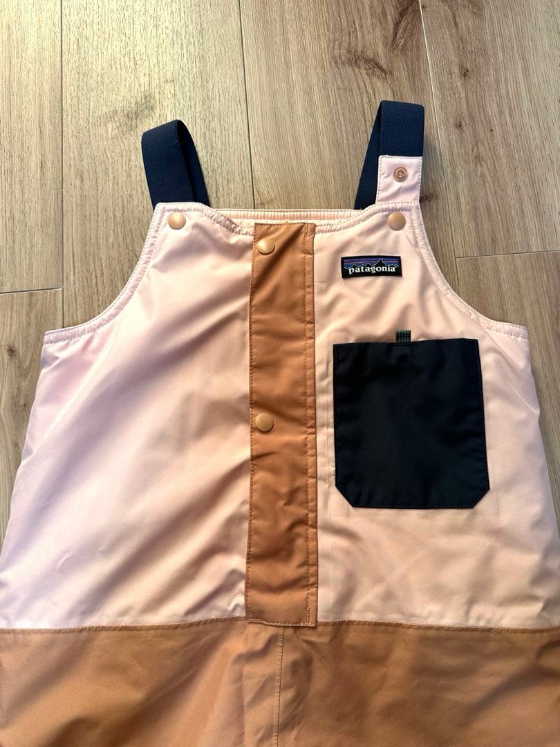 パタゴニア　ベビー・スノー・パイル・ビブ　5T