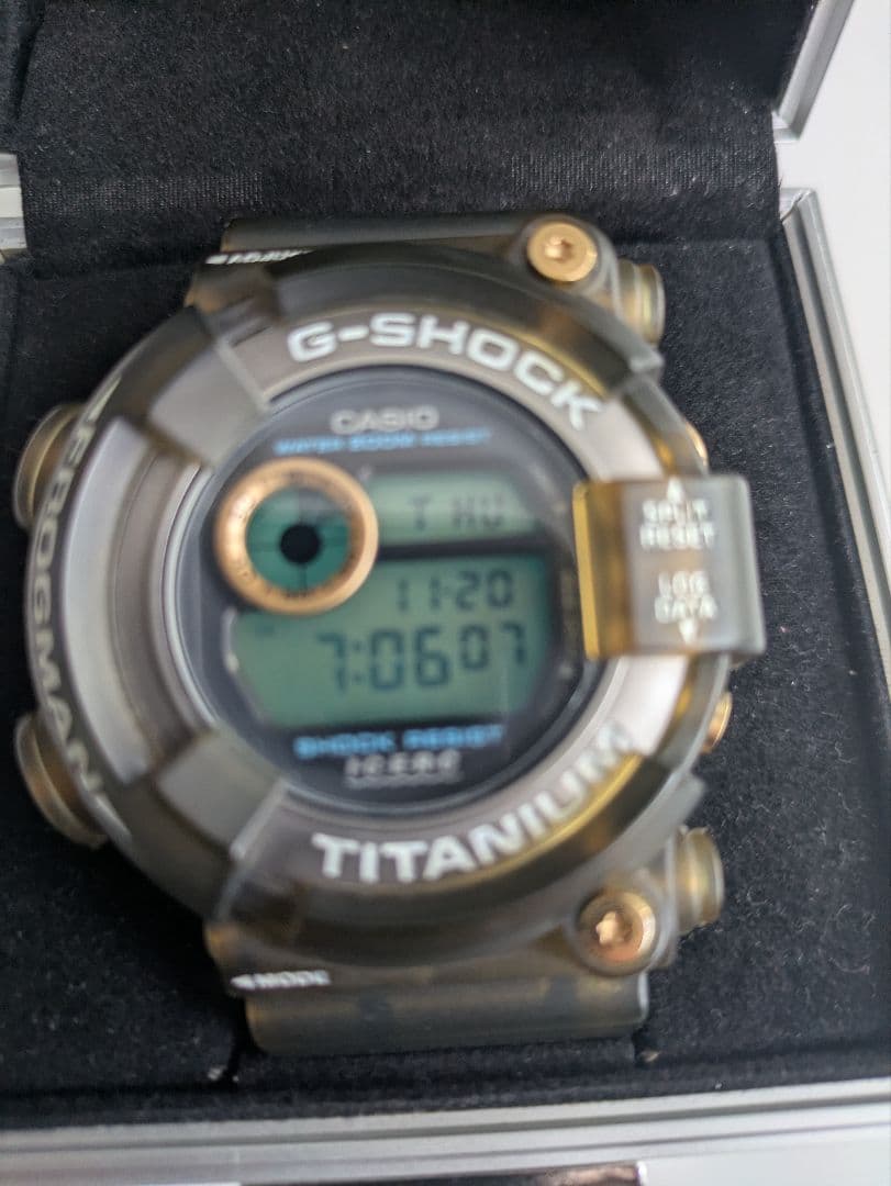 美品G-SHOCK DW−8200K フロッグマンイルクジ限定ケース付　本日特価