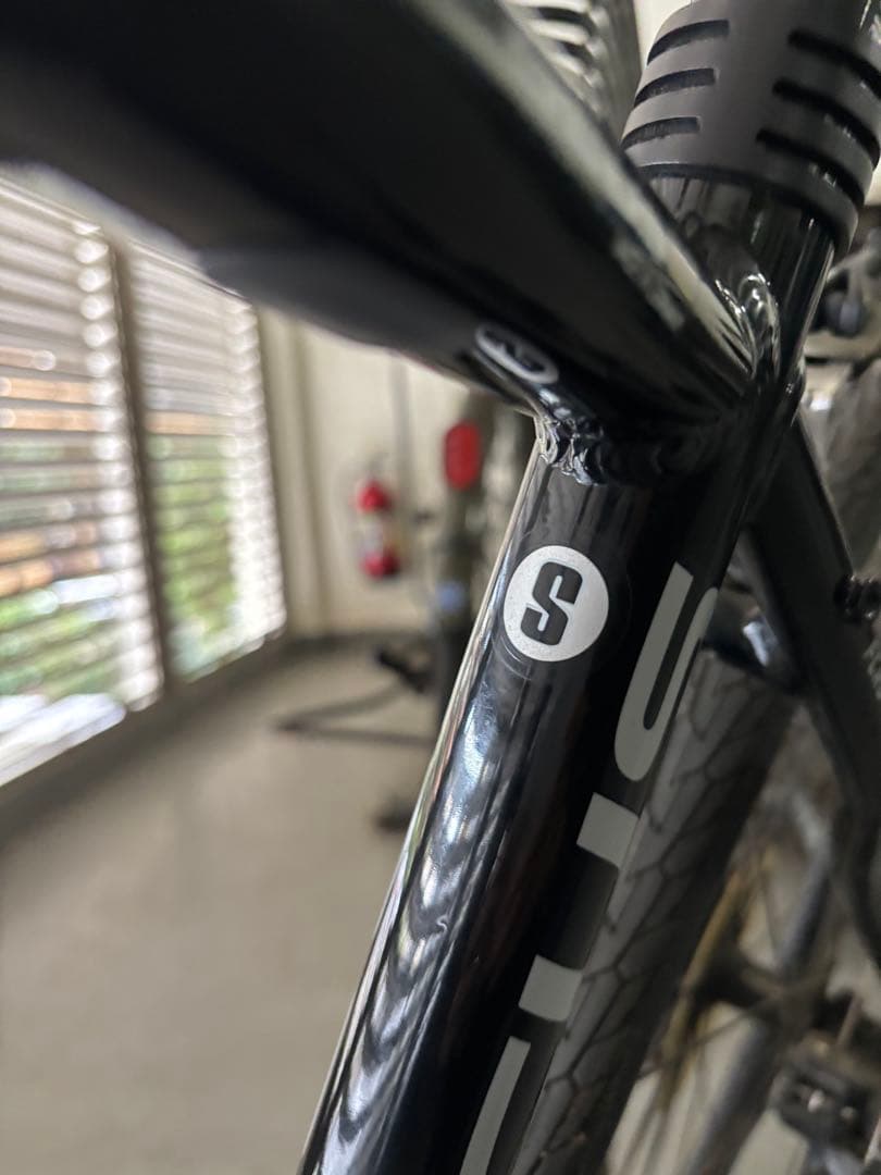 FOCUS 「フォーカス」 ARRIBA 4.0 クロスバイク