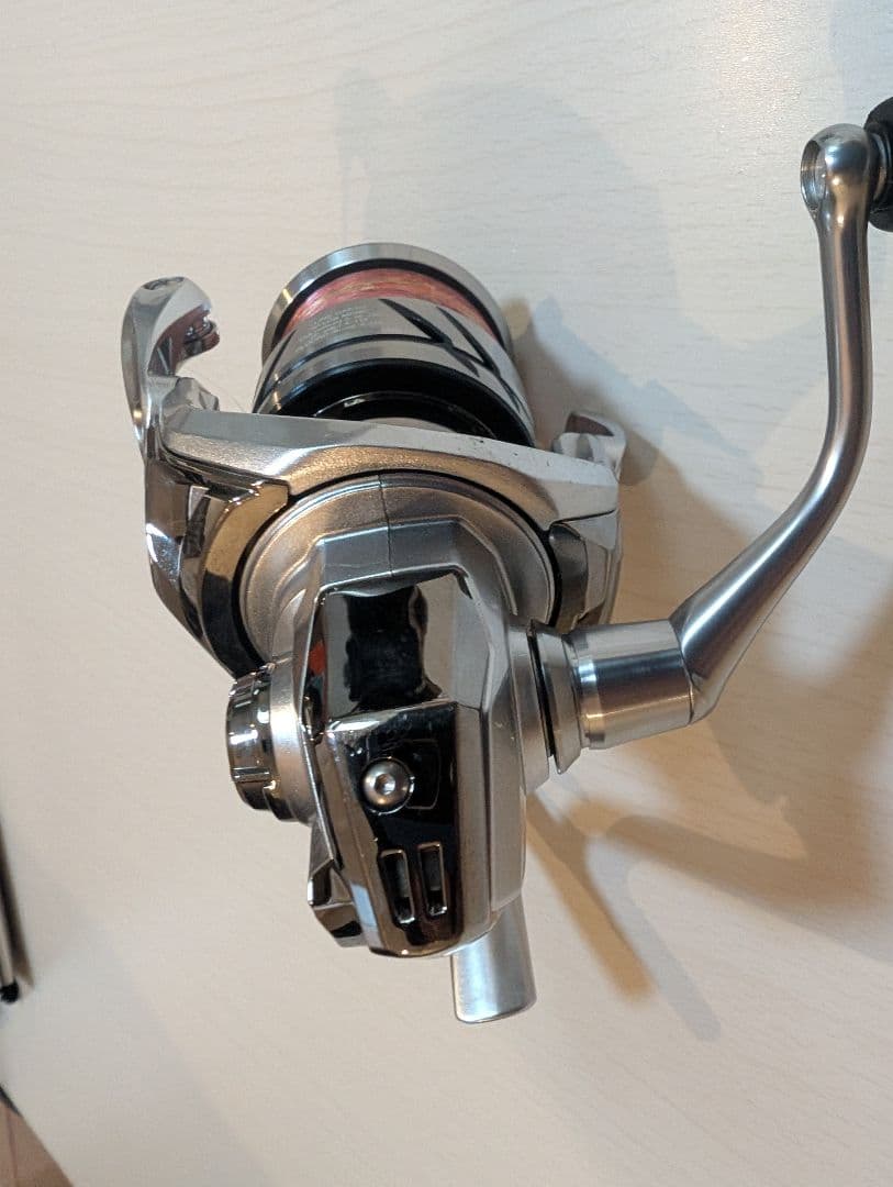 シマノ　23ストラディック 2500SHG