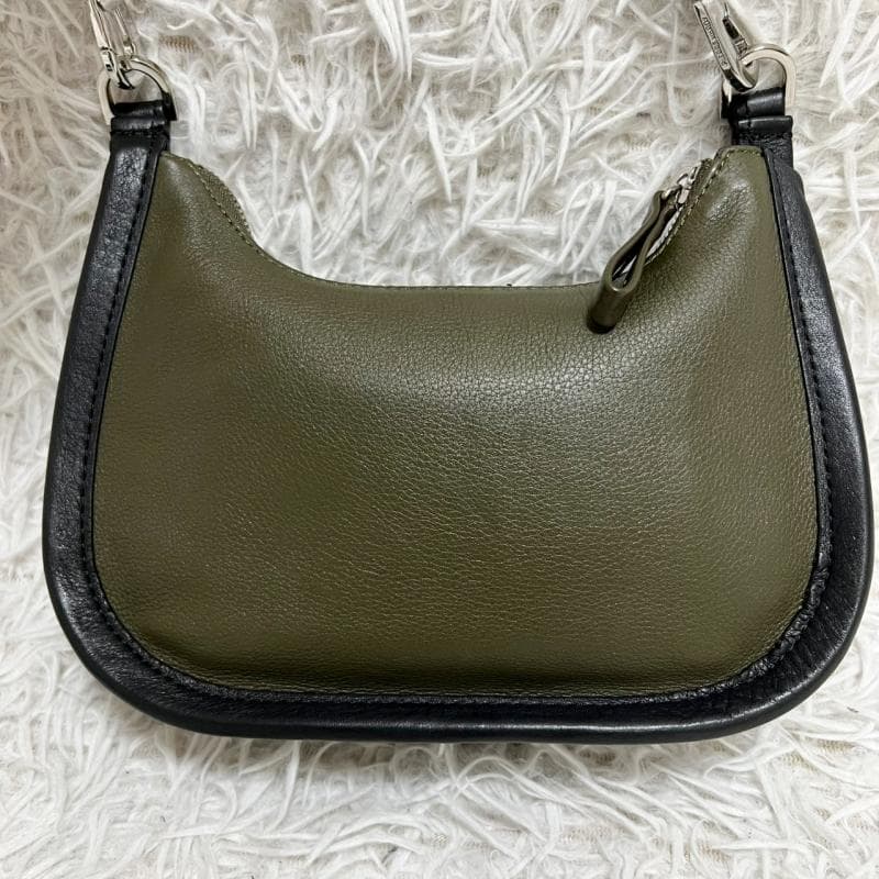 美品 PIERRE HARDY ショルダーバッグ アルファ デイ ミニ カーキ