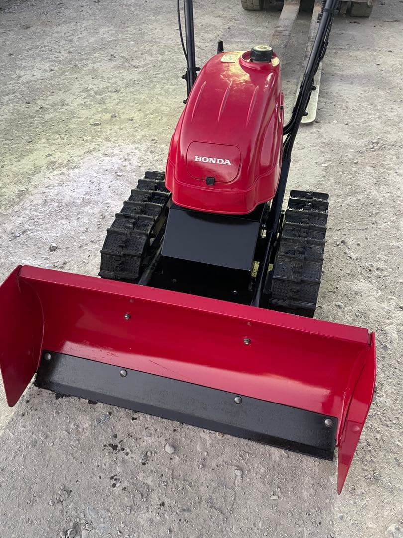 ミヤ様がご購入されました。除雪機　ホンダ　ユキオスSB800
