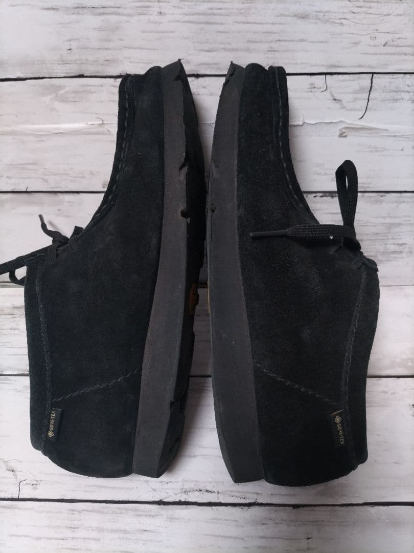 クラークス ワラビー ゴアテックス ヴィブラムソール 黒