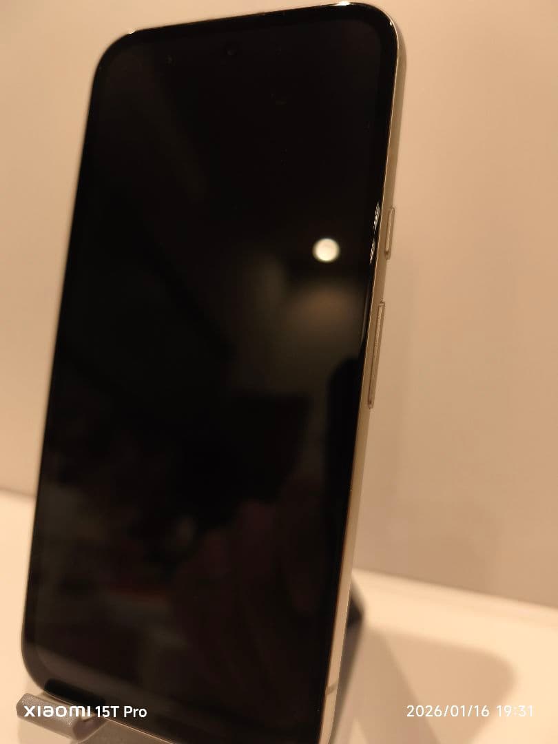 美品 Google Pixel 8a バッテリー93% SIMフリー ポーセリン